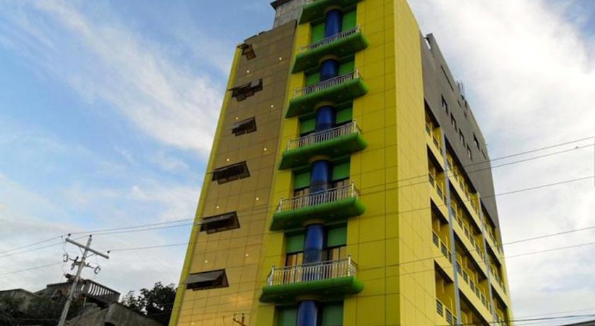 Отель C & L Bay View Hotel