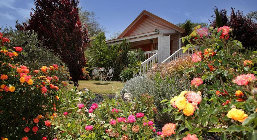 Отель The Beautiful Cabins
