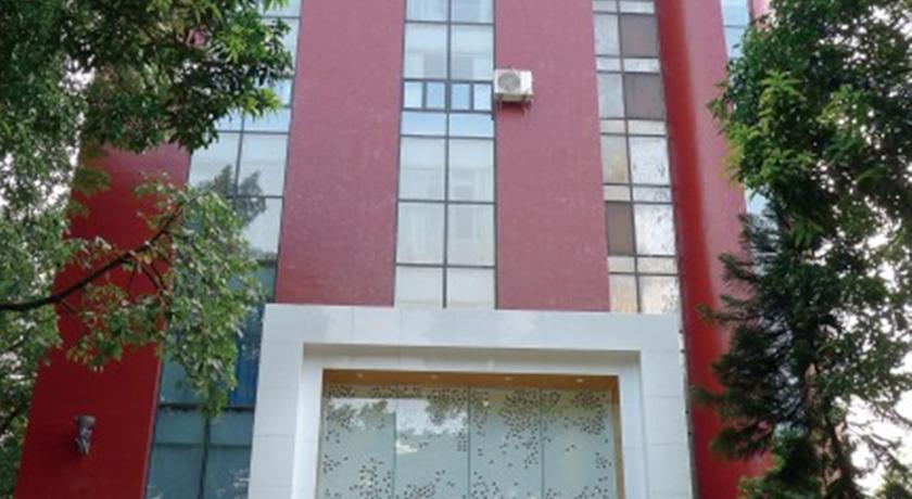 Joyous Seasons Hotel