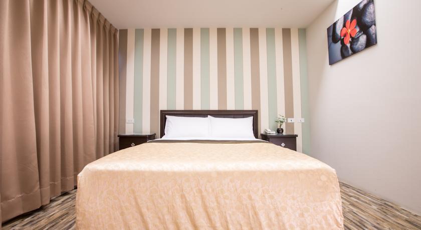 Отель Sodamazon Business Hotel