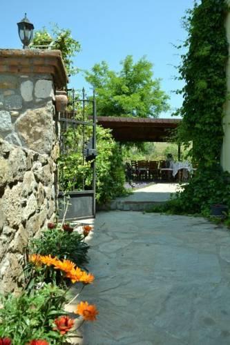 Kırlı Hotel