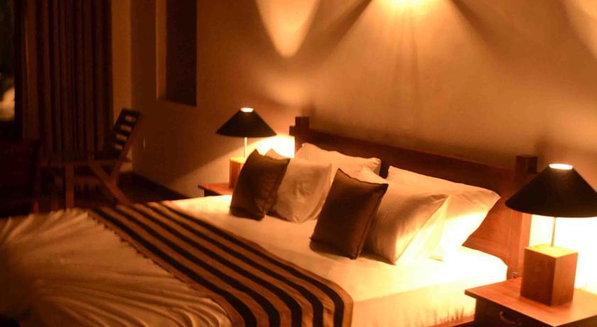 Отель Ella Jungle Inn