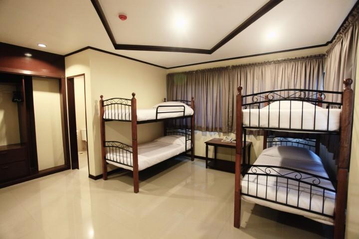 Отель People's Hotel