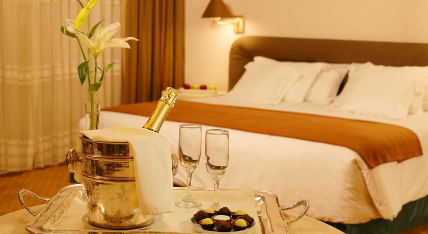 Suites Del Bosque