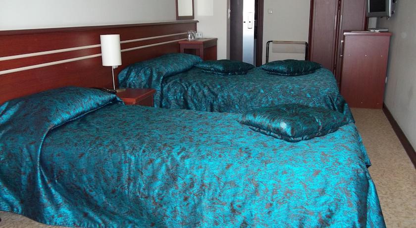 Отель Atam Hotel