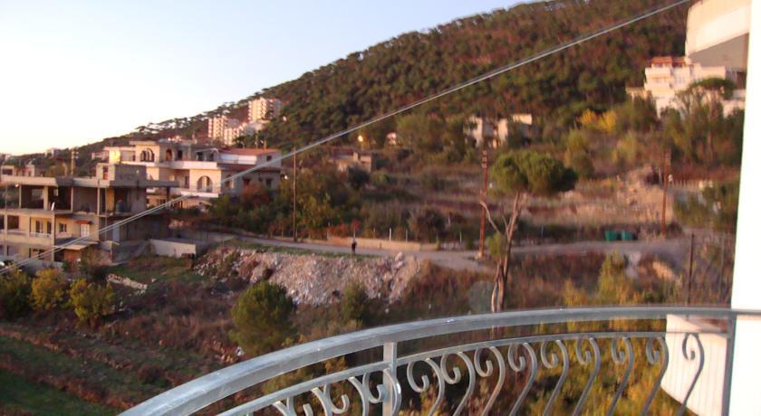 Апартаменты Falougha Apartment