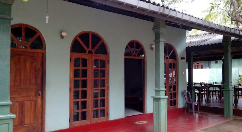 Гостевой дом Thuruliya Guest House