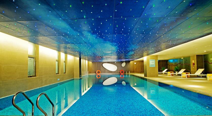 Отель Aloft Zhengzhou Shangjie