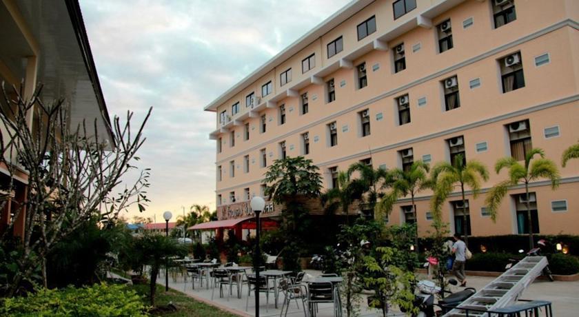 Отель Baiboon Place Hotel