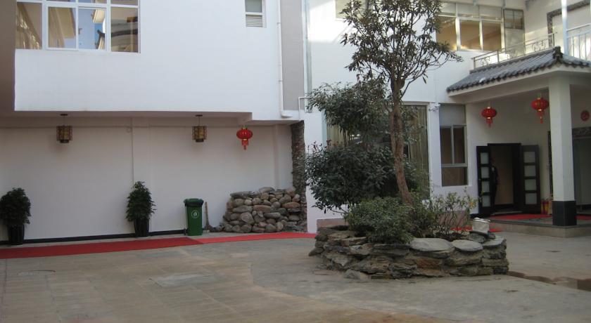 Lijiang Hai Rong Hotel