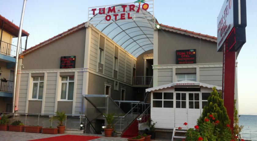 Отель Tum Trio Hotel