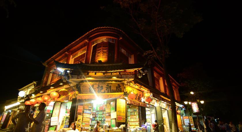 Хостел E-Outfitting Beetles Hostel