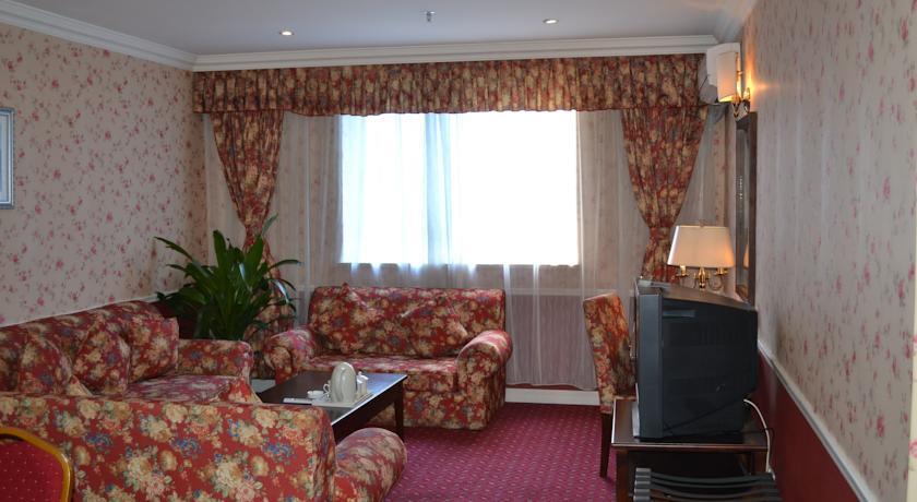 Oak Hotel Chengdu Jiuyanqiao Branch