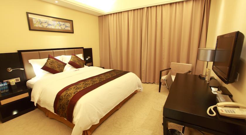 Отель Yong Jiang Hotel