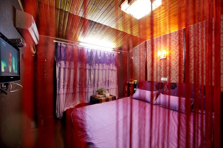 Отель Xitang Ziwei Courtyard Inn