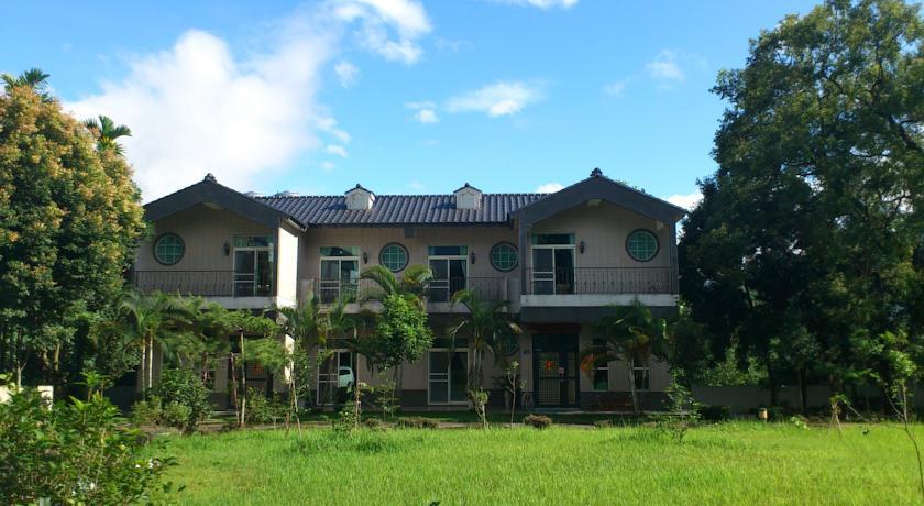 Отель Feng Lin Homestay