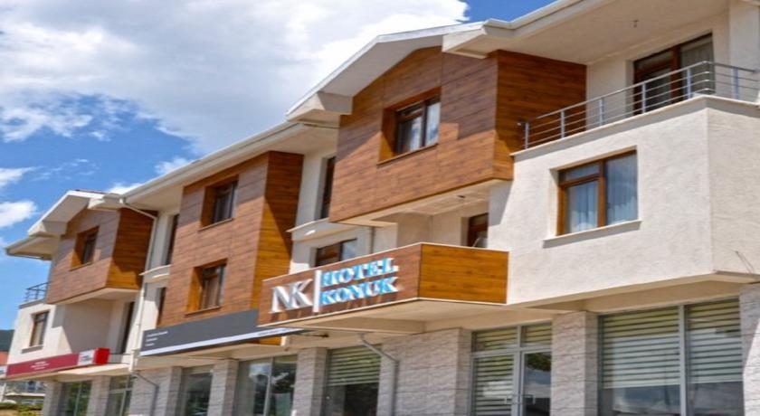 Отель Hotel Konuk