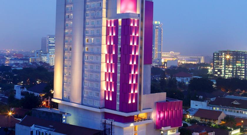 Отель Hotel Santika Premiere Gubeng Surabaya