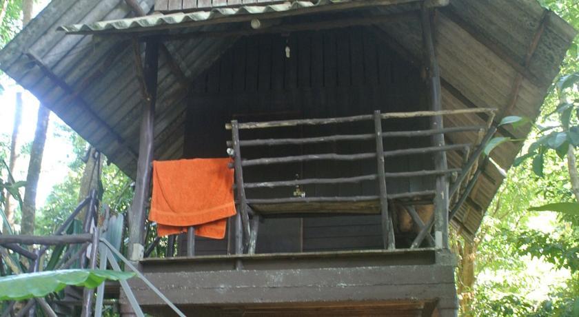 Отель Khao Sok Valley Lodge