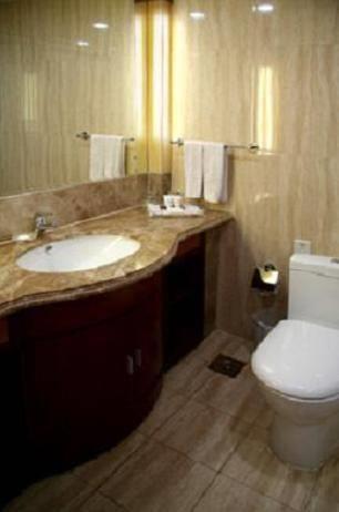 Отель Tian He International Hotel
