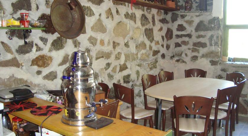 Отель Lapera Pension