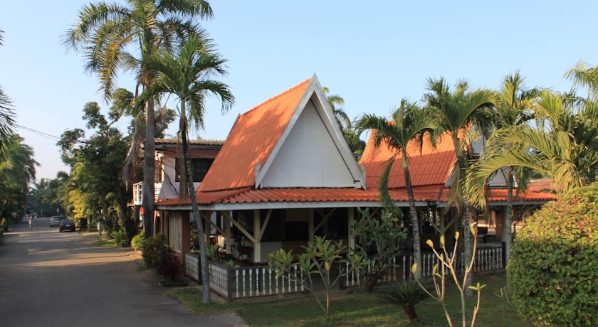 Гостевой дом Chaisuk Bungalow