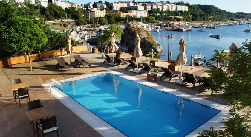 Отель Phellos Suites
