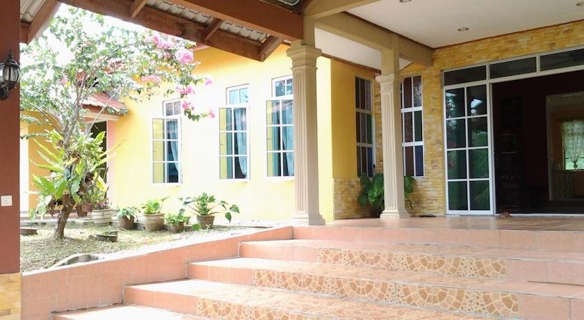 Апартаменты Kapal Terbang Guest House Langkawi