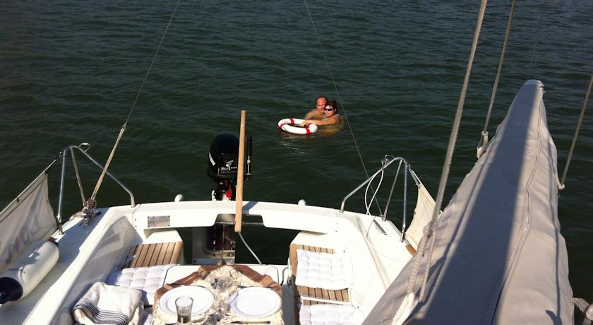 Отель Sea of Galilee Yacht