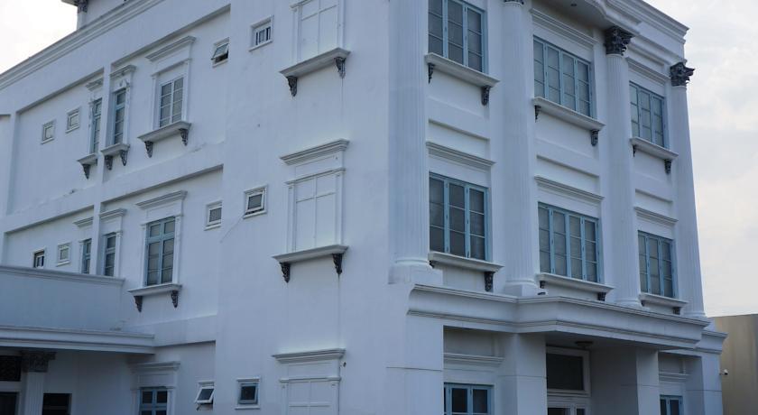 Отель Caesari Homestay