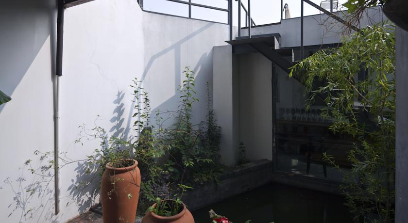 Гостевой дом Hotel Urs Tongli 1