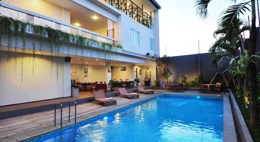 d'Lima Hotel & Villas