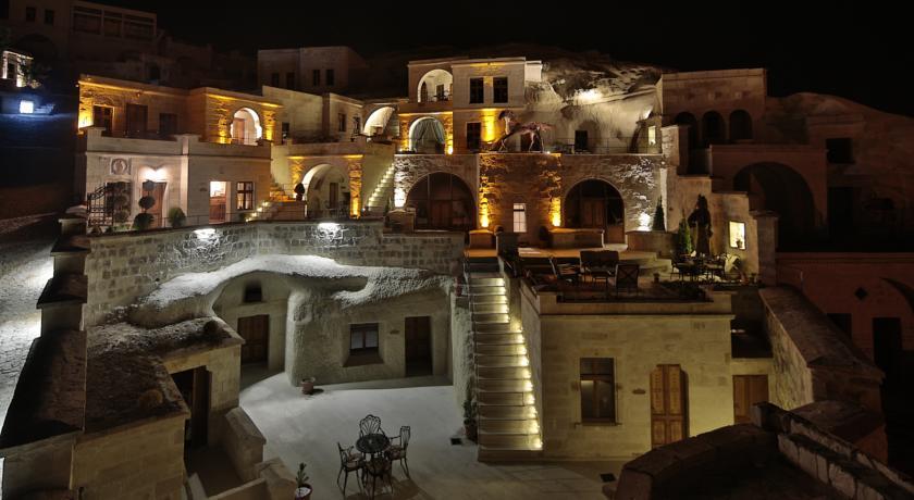 Отель Phocas Cave Suites