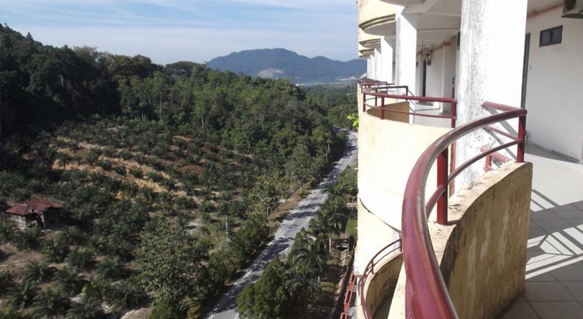 Апартаменты Pantai Desair Apartment