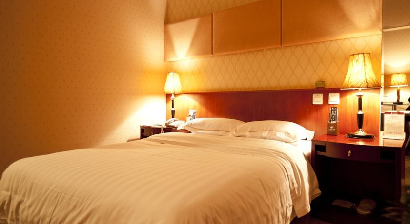 Chengdu Babao Grand Hotel