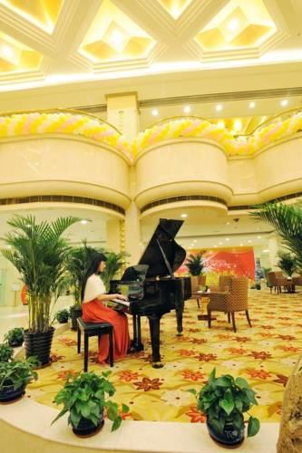 Отель Hami Hotel