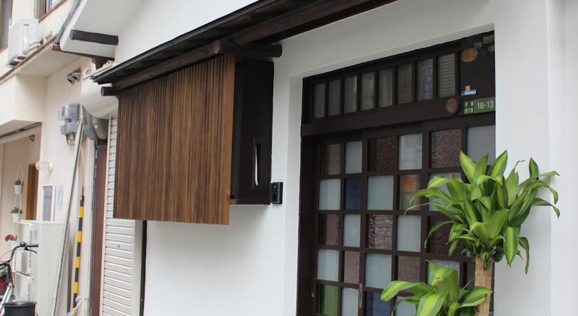 Tenma Itoya Guest House