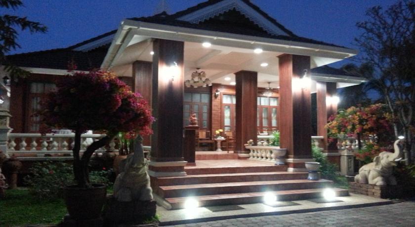 Dusita Resort