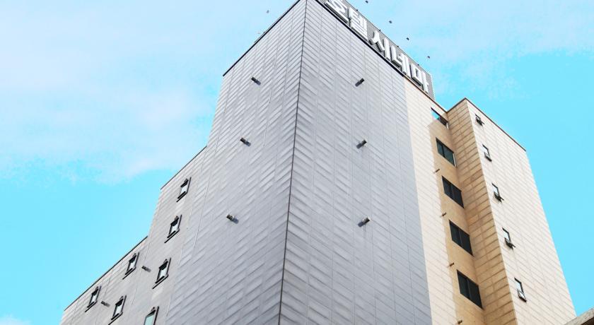 Отель HOTEL CINEMA