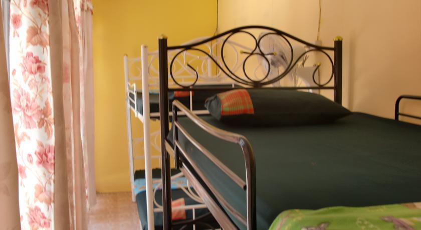 Хостел Supreeya Hostel