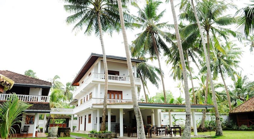 Отель Rockside Cabanas Hotel