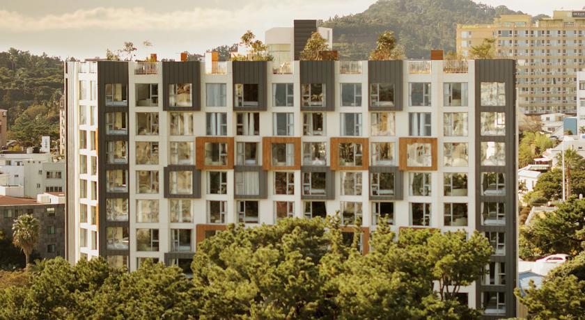 Отель The Island Blue Hotel