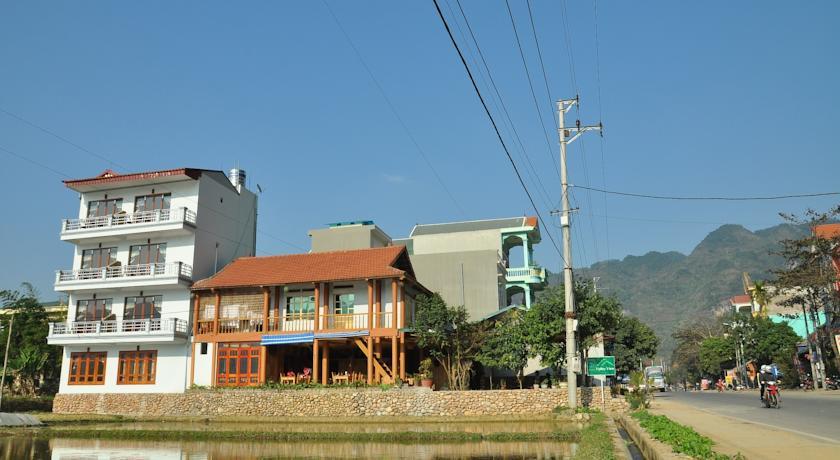 Отель Mai Chau Valley View Hotel