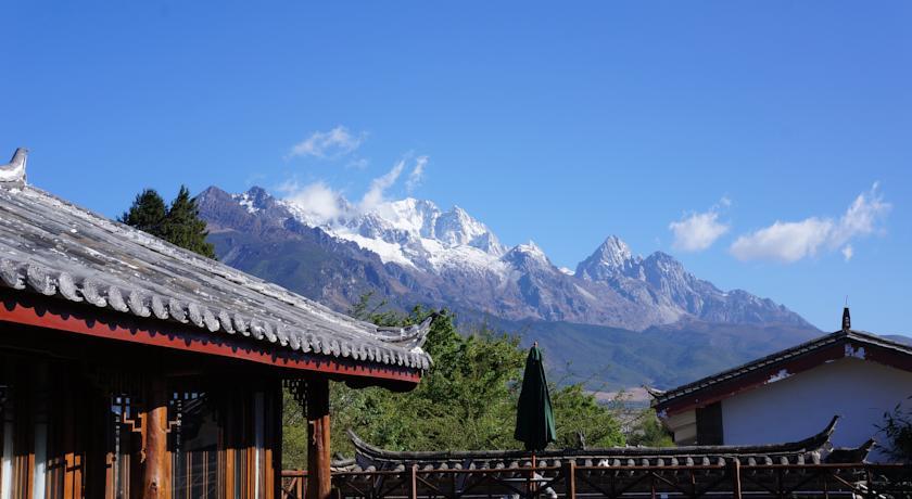 Отель Lijiang Sadhu Inn