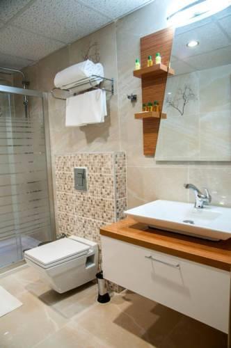 Way Hotel