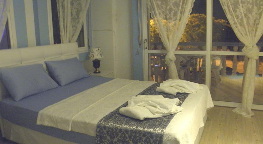 Alacati Sakiz Ev Hotel