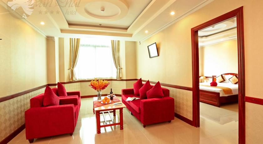 Отель Van Phat 1 Hotel