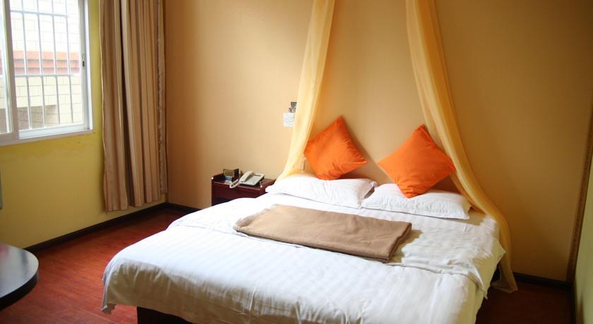 Отель Kunming Yinghe Hotel