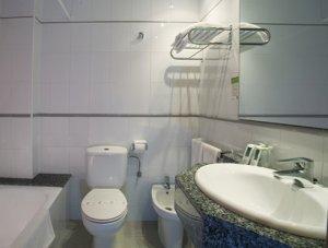 Отель Hotel Medes Ii