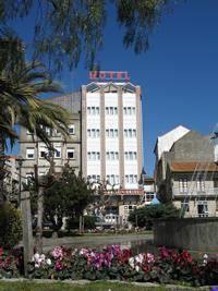 Отель Hotel Airiños